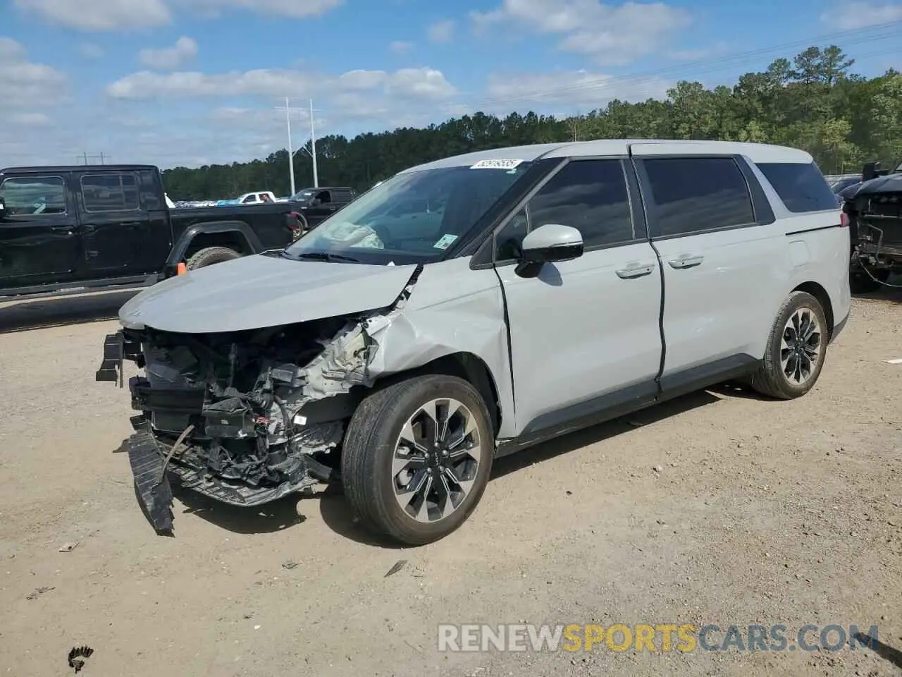 1 Photograph of a damaged car KNDNC5H39R6374724 KIA CARNIVAL E 2024