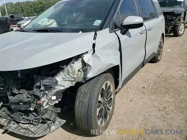 12 Photograph of a damaged car KNDNC5H39R6374724 KIA CARNIVAL E 2024