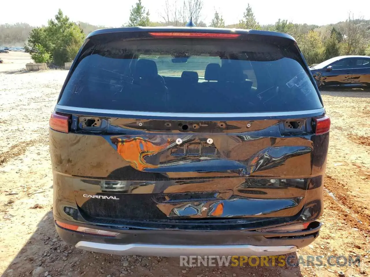 6 Photograph of a damaged car KNDNC5H3XR6373095 KIA CARNIVAL E 2024