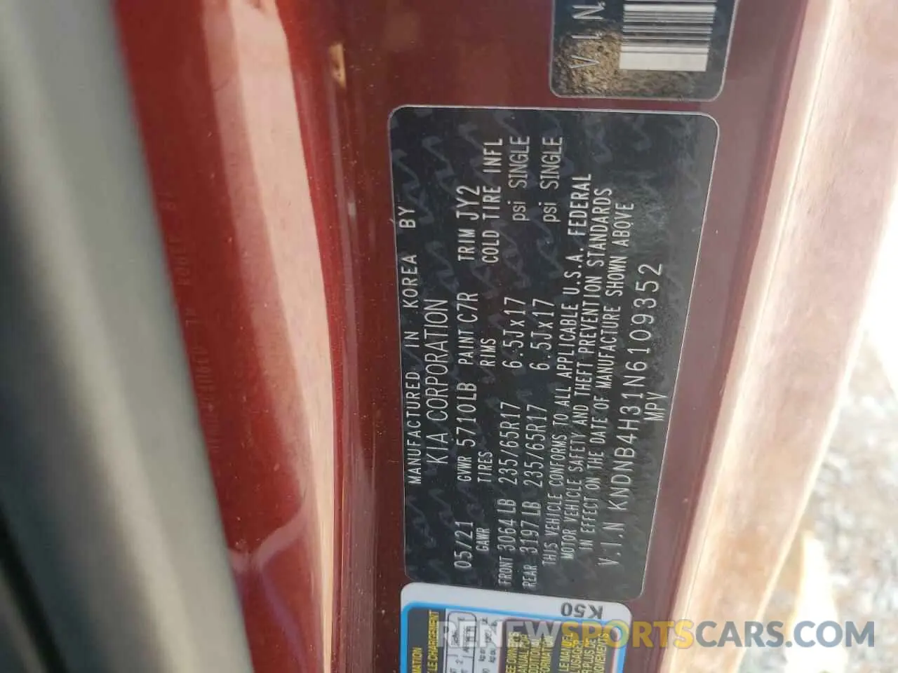 13 Photograph of a damaged car KNDNB4H31N6109352 KIA CARNIVAL L 2022