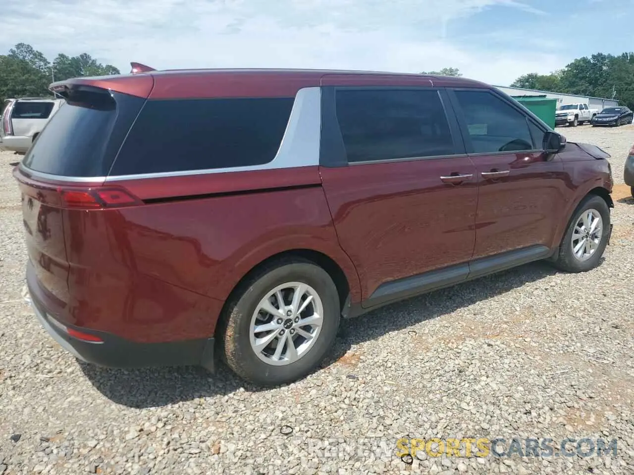 3 Photograph of a damaged car KNDNB4H31N6109352 KIA CARNIVAL L 2022