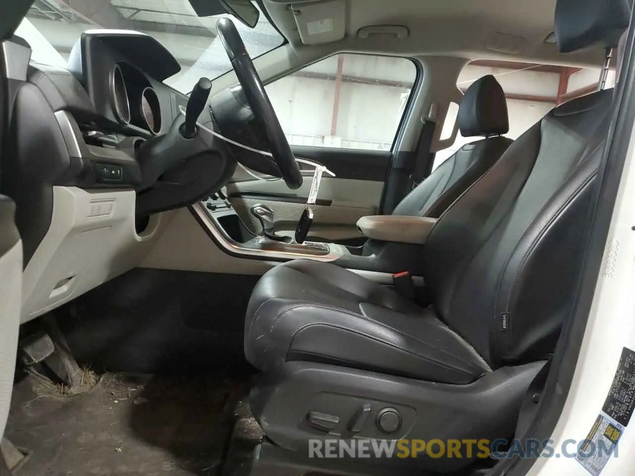 7 Photograph of a damaged car KNDNB4H31N6124563 KIA CARNIVAL L 2022