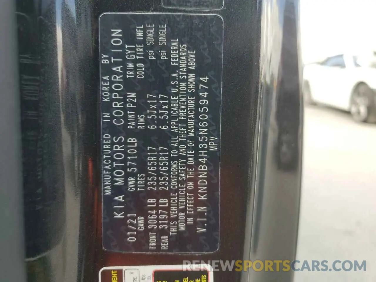13 Photograph of a damaged car KNDNB4H35N6059474 KIA CARNIVAL L 2022