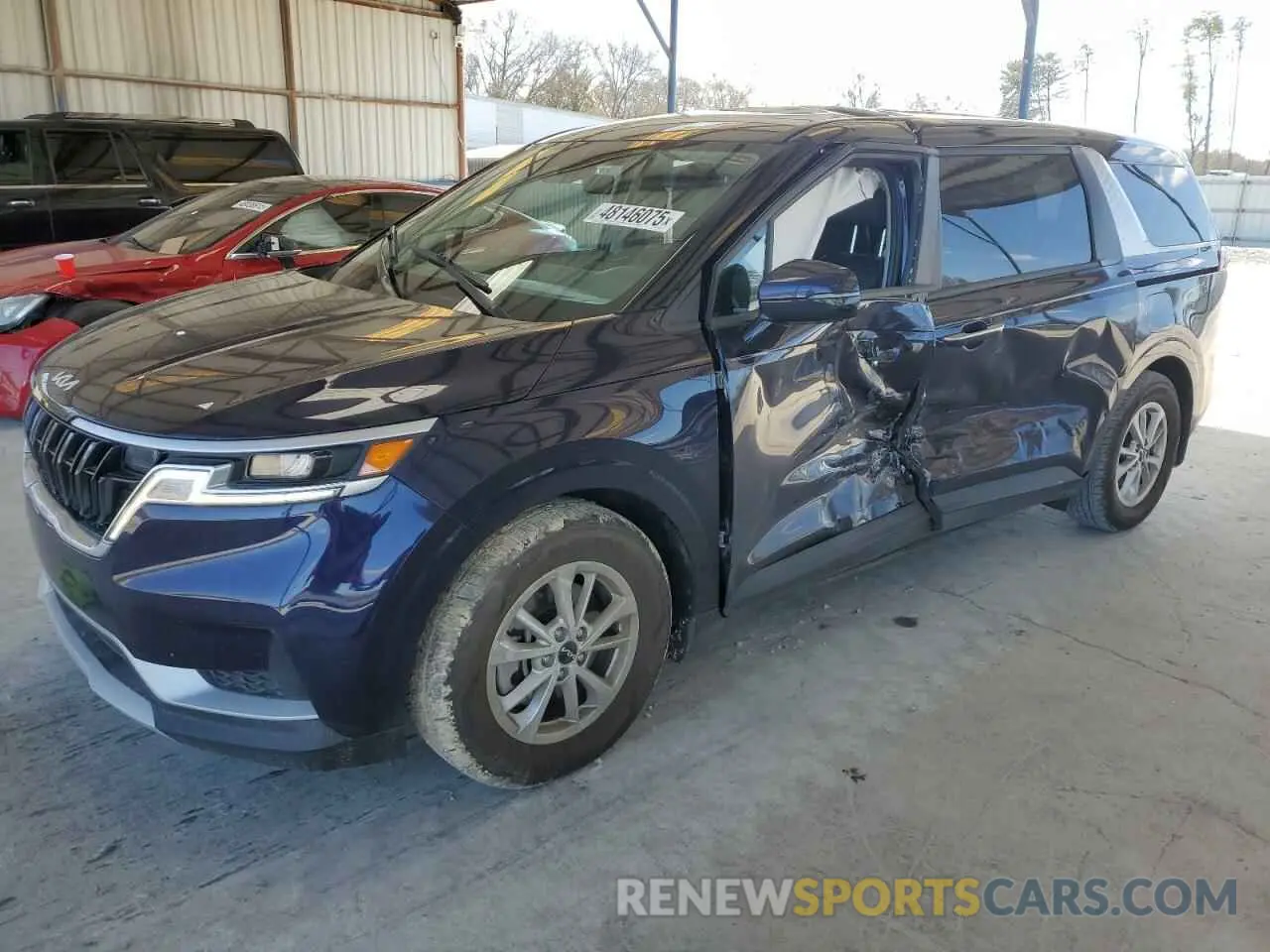 1 Photograph of a damaged car KNDNB4H35N6132519 KIA CARNIVAL L 2022