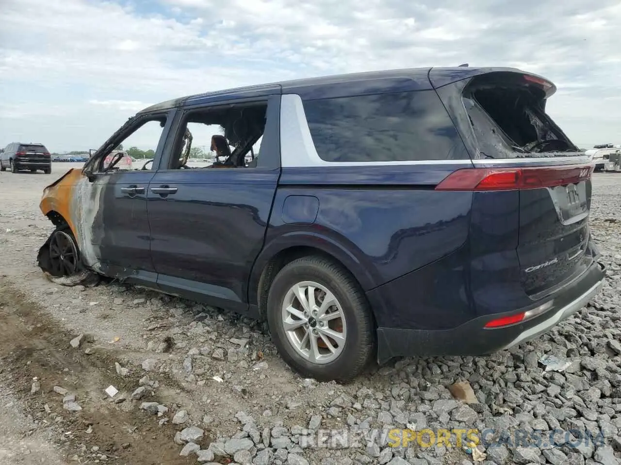 2 Photograph of a damaged car KNDNB4H38N6186039 KIA CARNIVAL L 2022