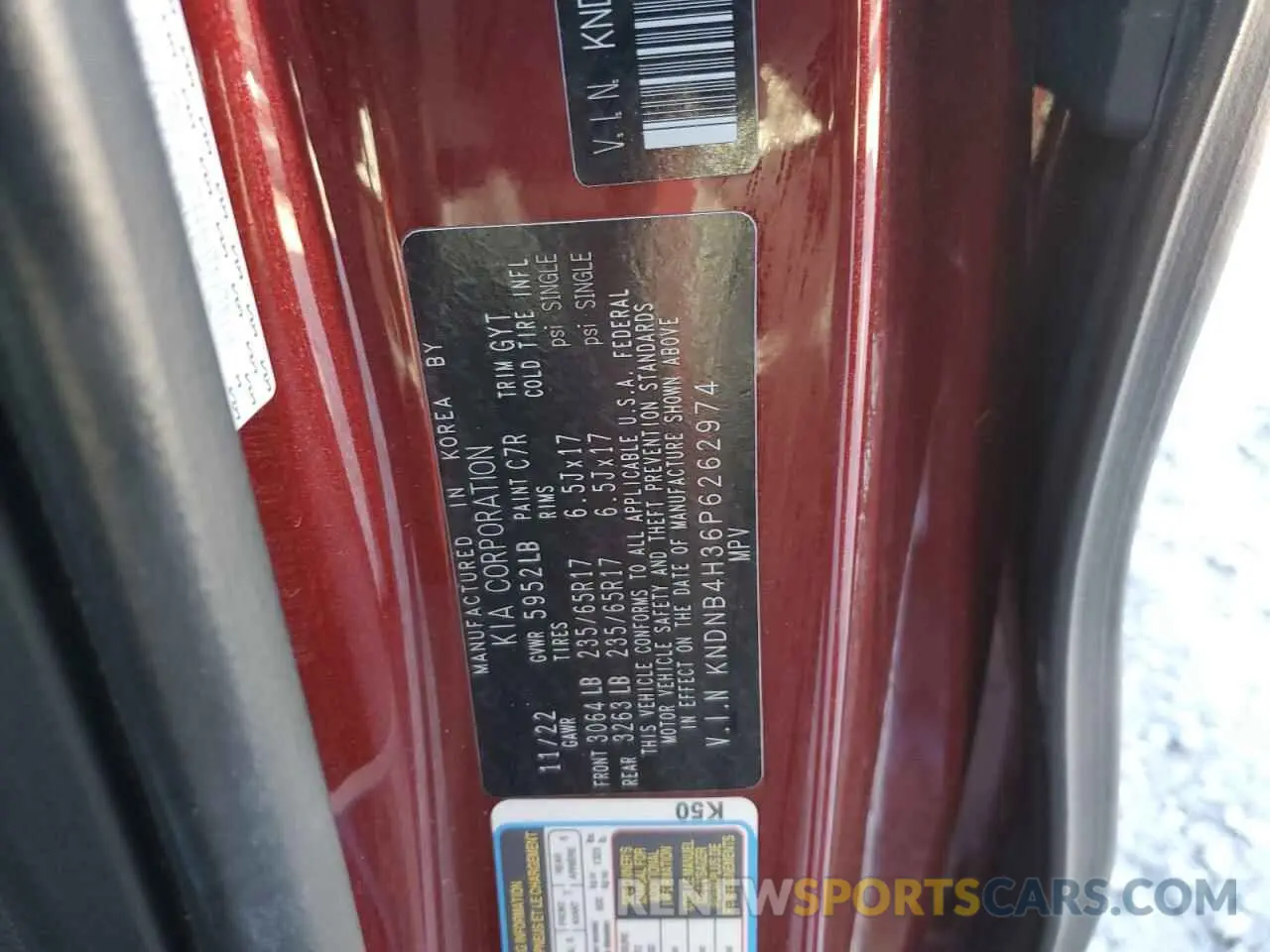 13 Photograph of a damaged car KNDNB4H36P6262974 KIA CARNIVAL L 2023