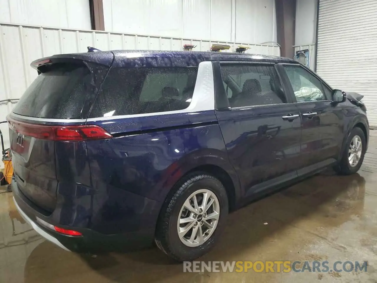 3 Photograph of a damaged car KNDNB4H37P6193583 KIA CARNIVAL L 2023