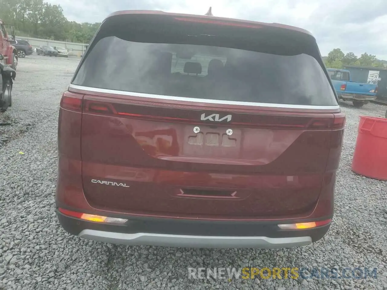 6 Photograph of a damaged car KNDNB4H37P6252874 KIA CARNIVAL L 2023