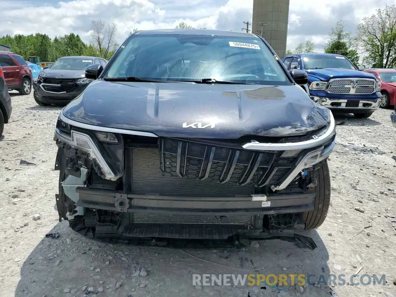 5 Photograph of a damaged car KNDNB4H38P6198338 KIA CARNIVAL L 2023