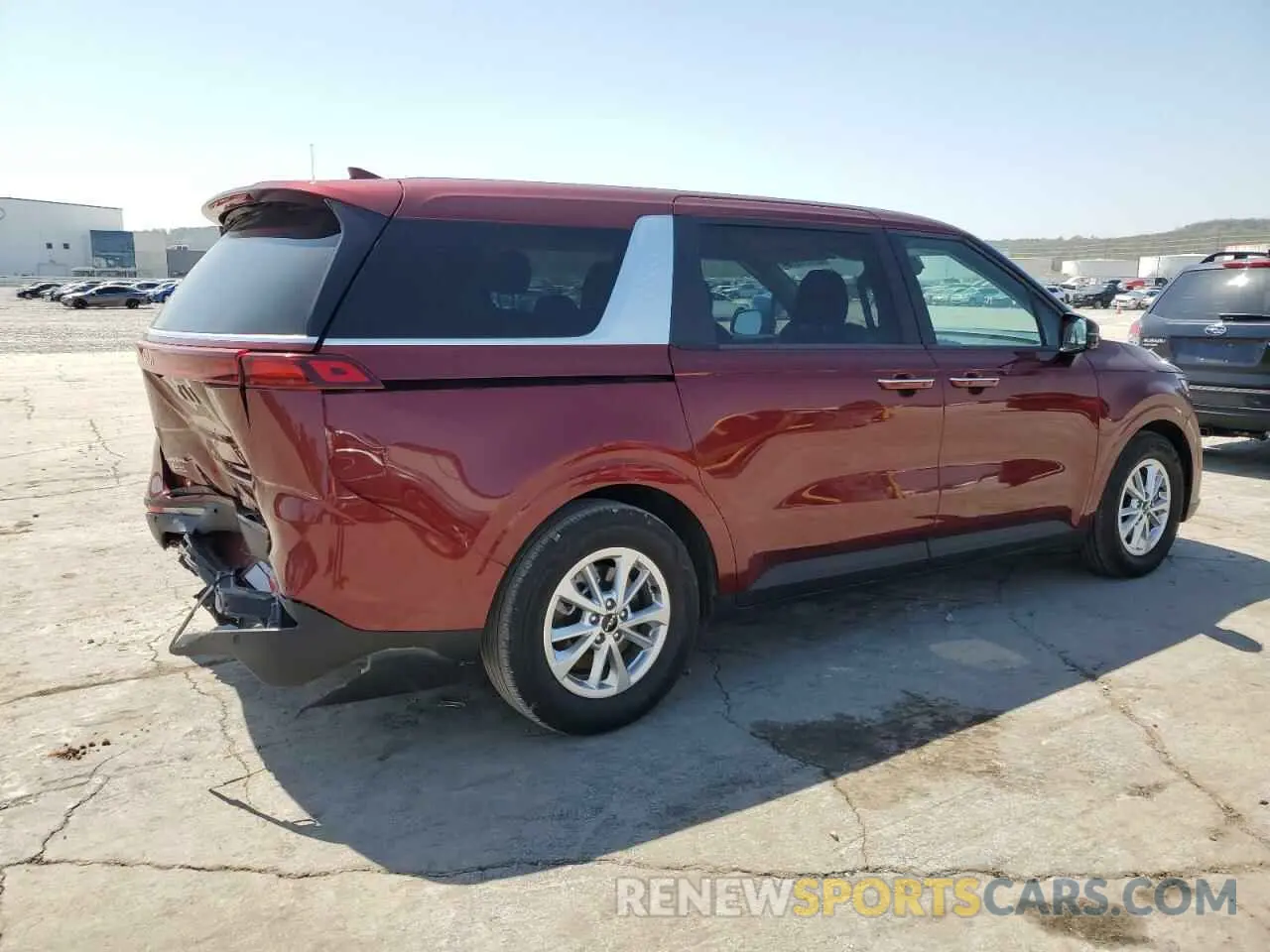 3 Photograph of a damaged car KNDNB4H30R6306809 KIA CARNIVAL L 2024