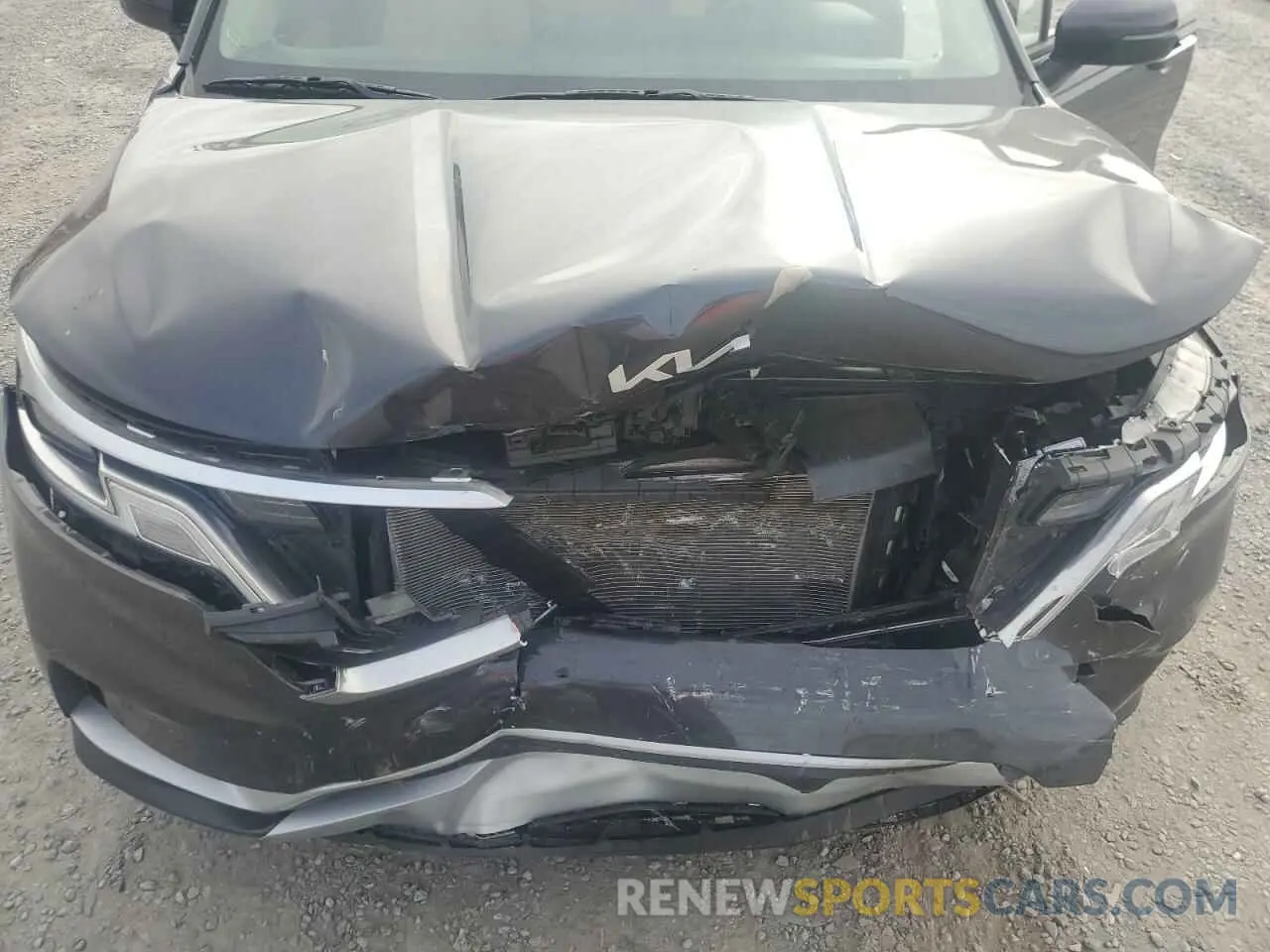 12 Photograph of a damaged car KNDNB4H31R6403369 KIA CARNIVAL L 2024
