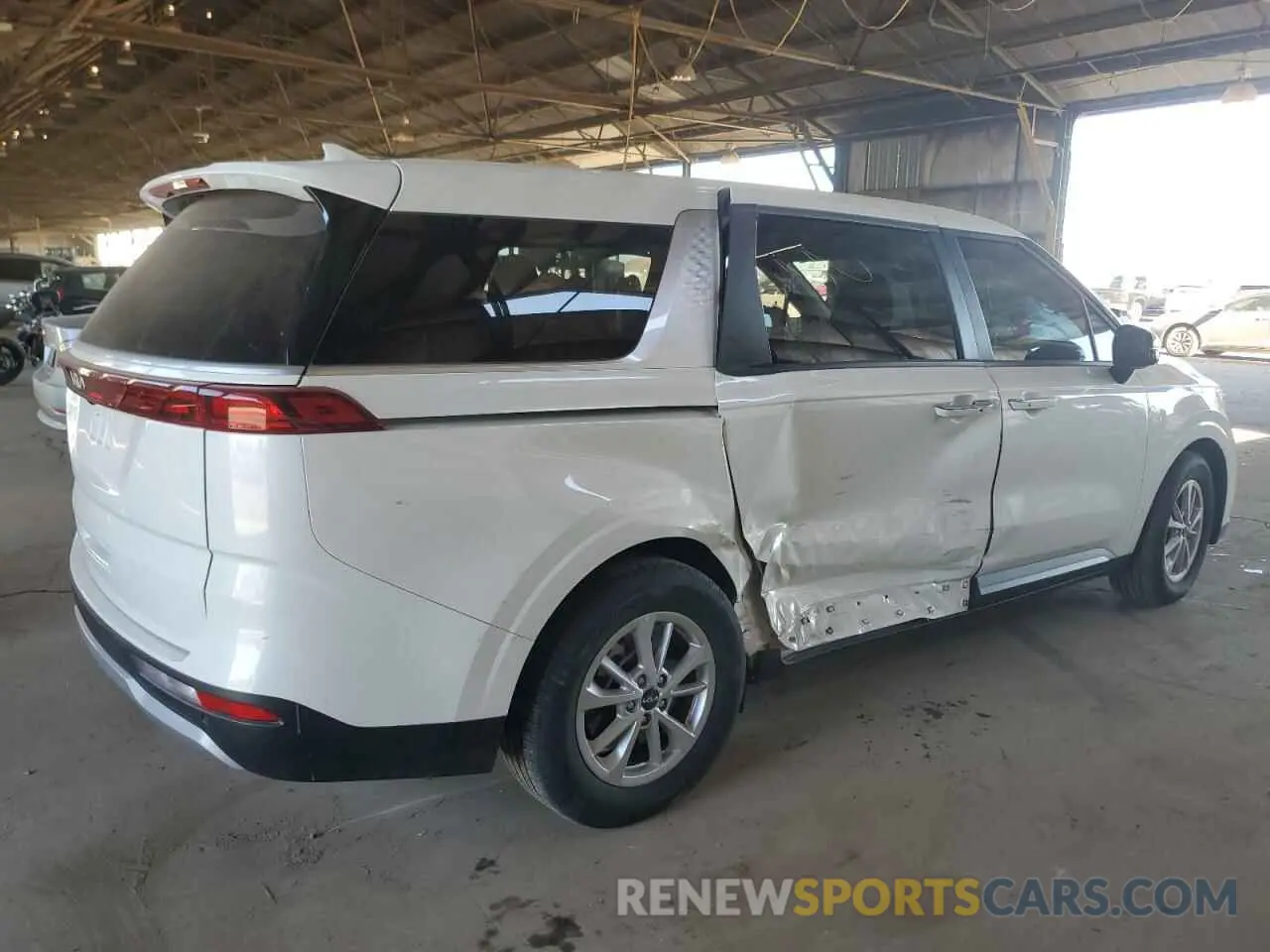 3 Photograph of a damaged car KNDNB4H34R6414947 KIA CARNIVAL L 2024