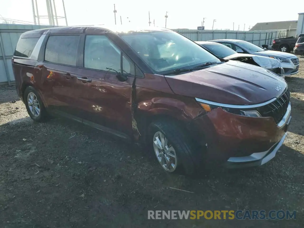 4 Photograph of a damaged car KNDNB4H36R6343329 KIA CARNIVAL L 2024