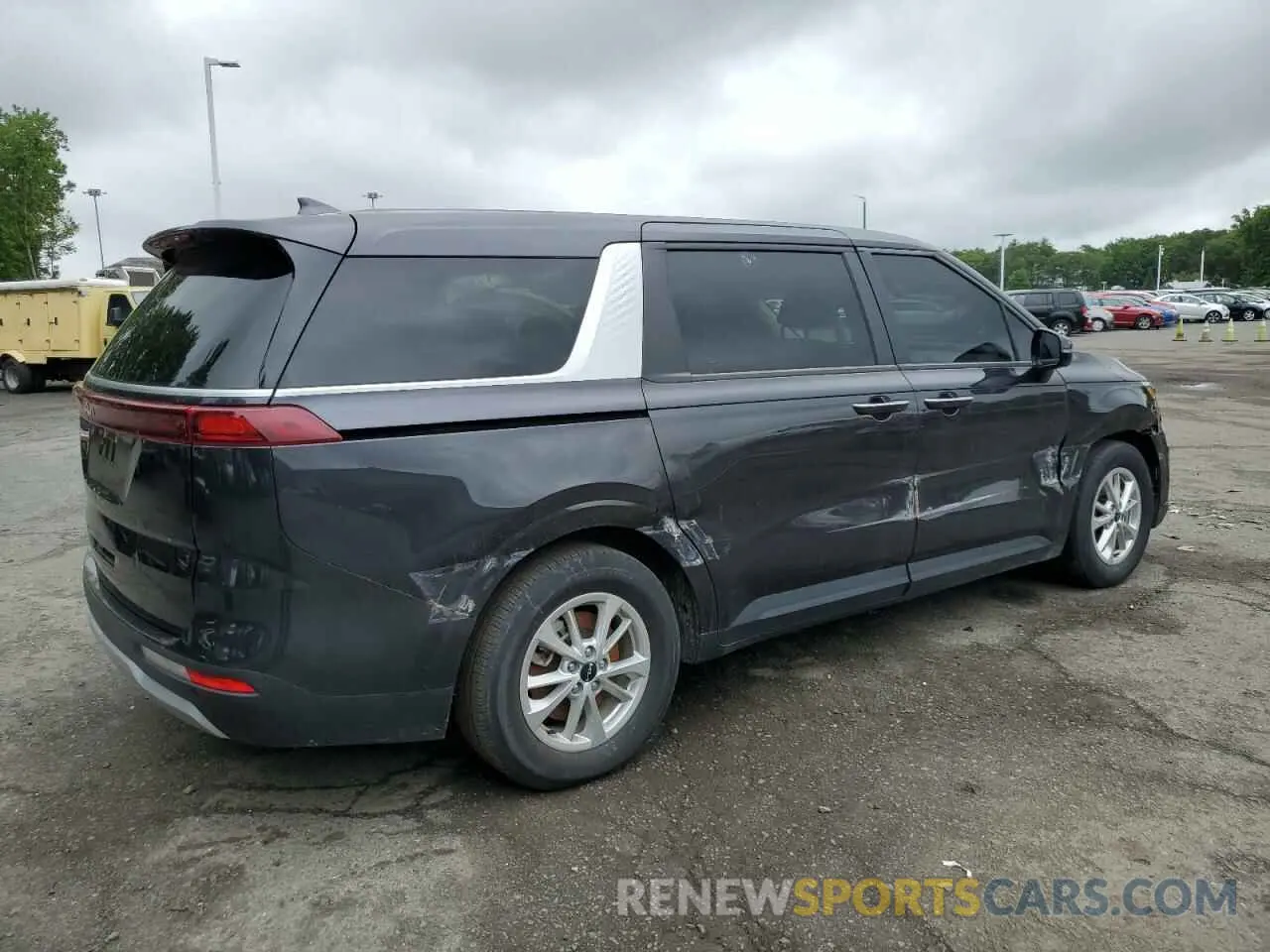 3 Photograph of a damaged car KNDNB4H39R6414748 KIA CARNIVAL L 2024