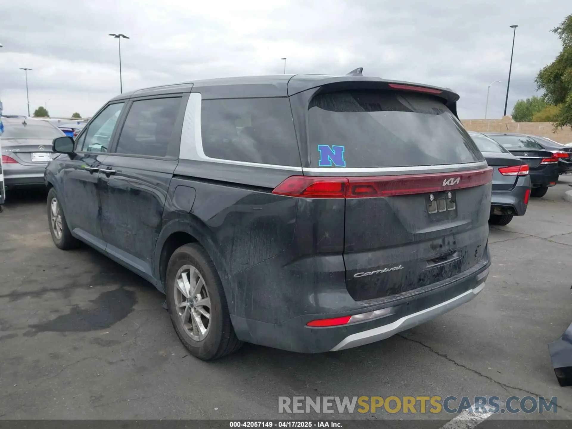 15 Photograph of a damaged car KNDNB4H33N6128890 KIA CARNIVAL MPV 2022