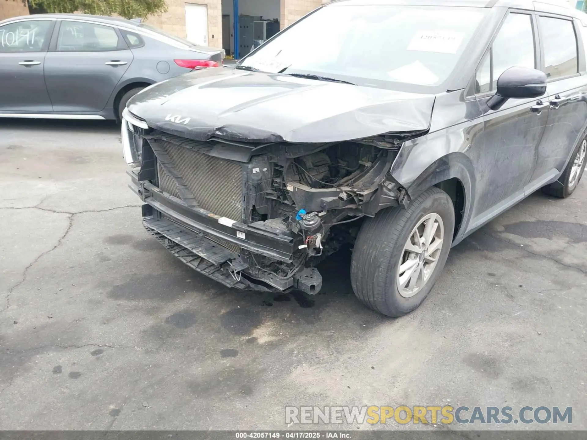 6 Photograph of a damaged car KNDNB4H33N6128890 KIA CARNIVAL MPV 2022