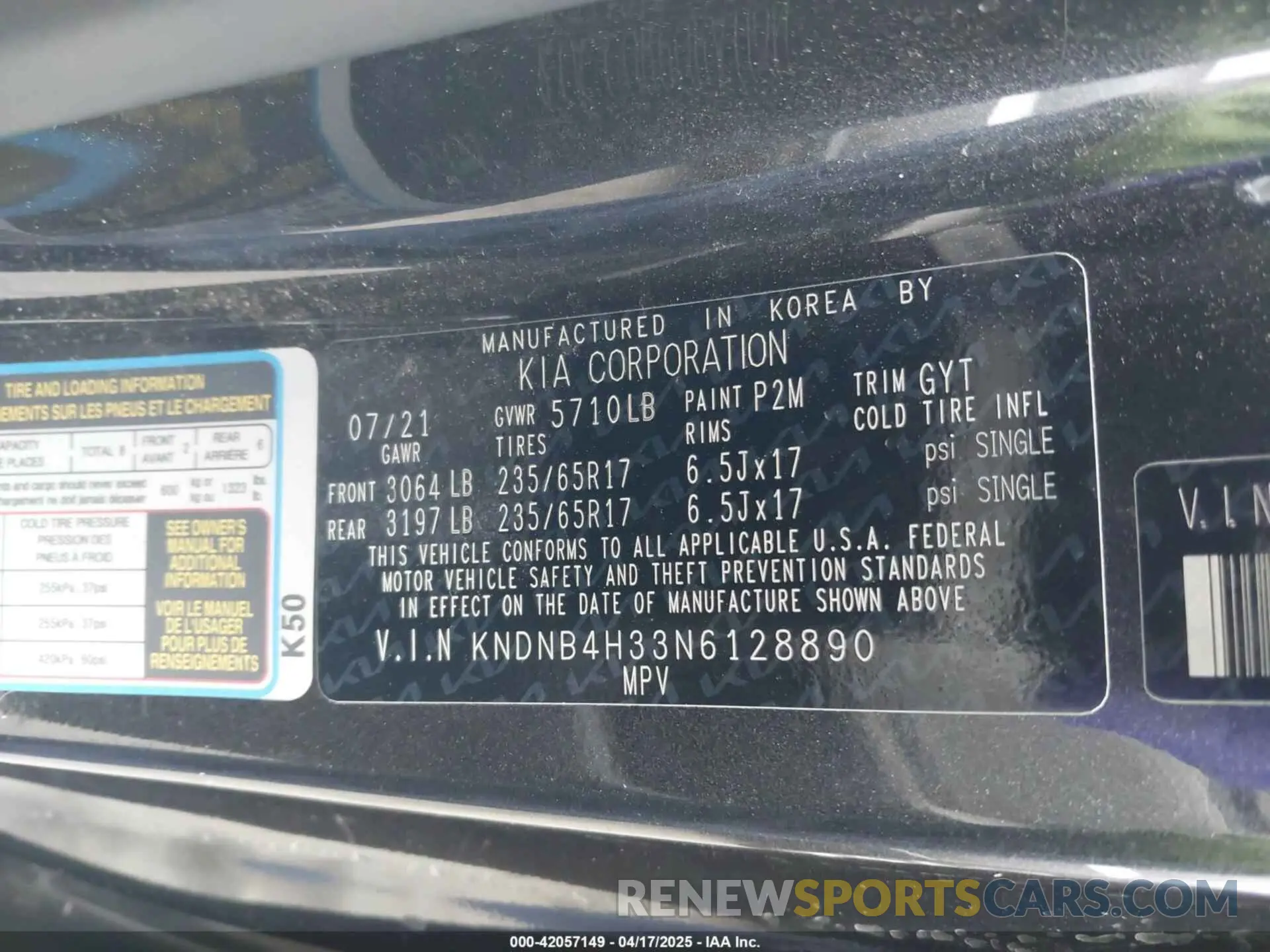 9 Photograph of a damaged car KNDNB4H33N6128890 KIA CARNIVAL MPV 2022