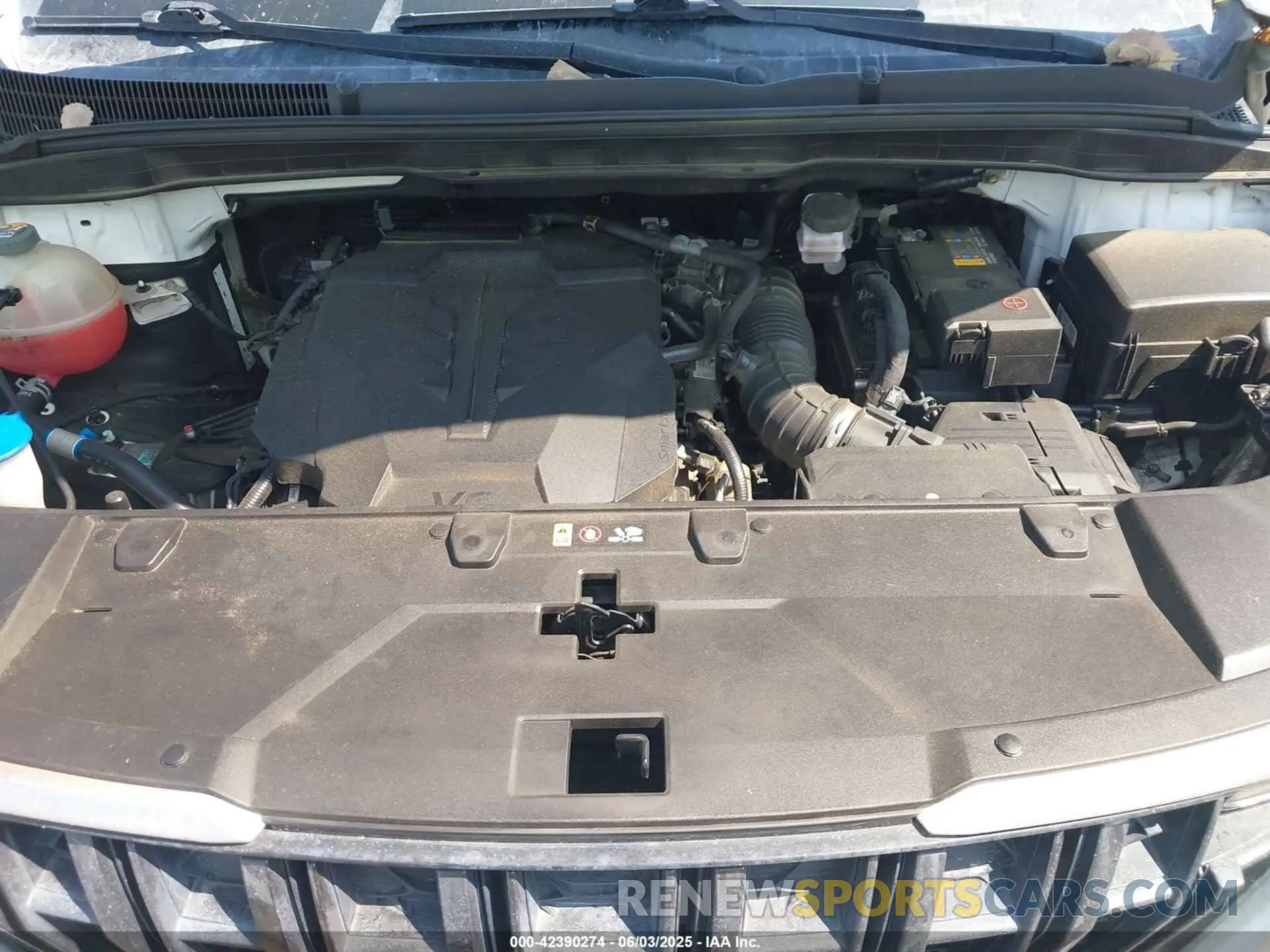 10 Photograph of a damaged car KNDNB4H36N6097554 KIA CARNIVAL MPV 2022