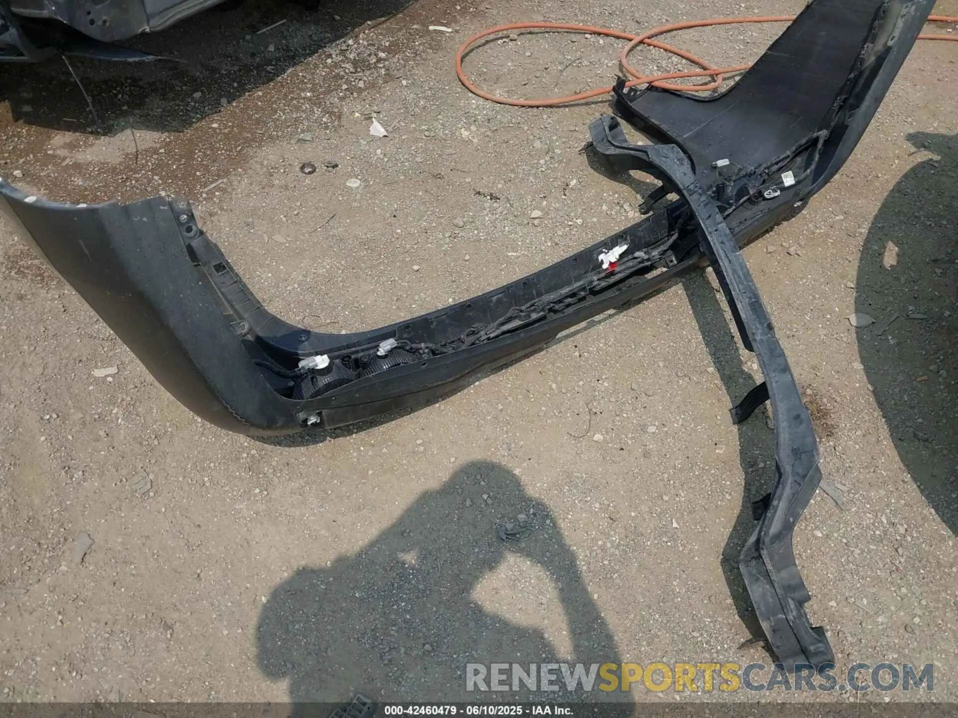 12 Photograph of a damaged car KNDNB4H36N6155694 KIA CARNIVAL MPV 2022