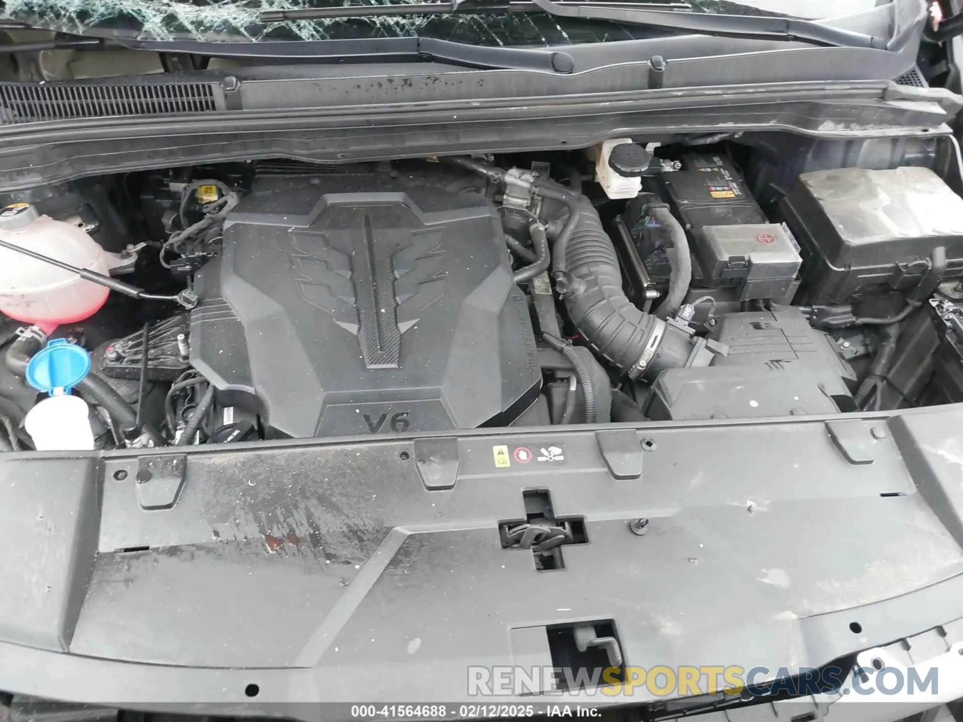 10 Photograph of a damaged car KNDNB4H39N6148397 KIA CARNIVAL MPV 2022