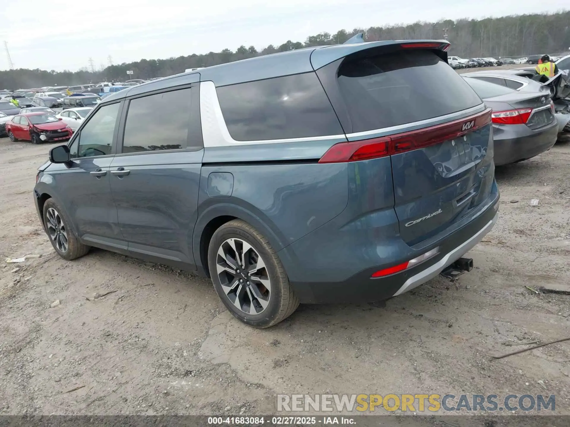 3 Photograph of a damaged car KNDNC5H36N6126232 KIA CARNIVAL MPV 2022