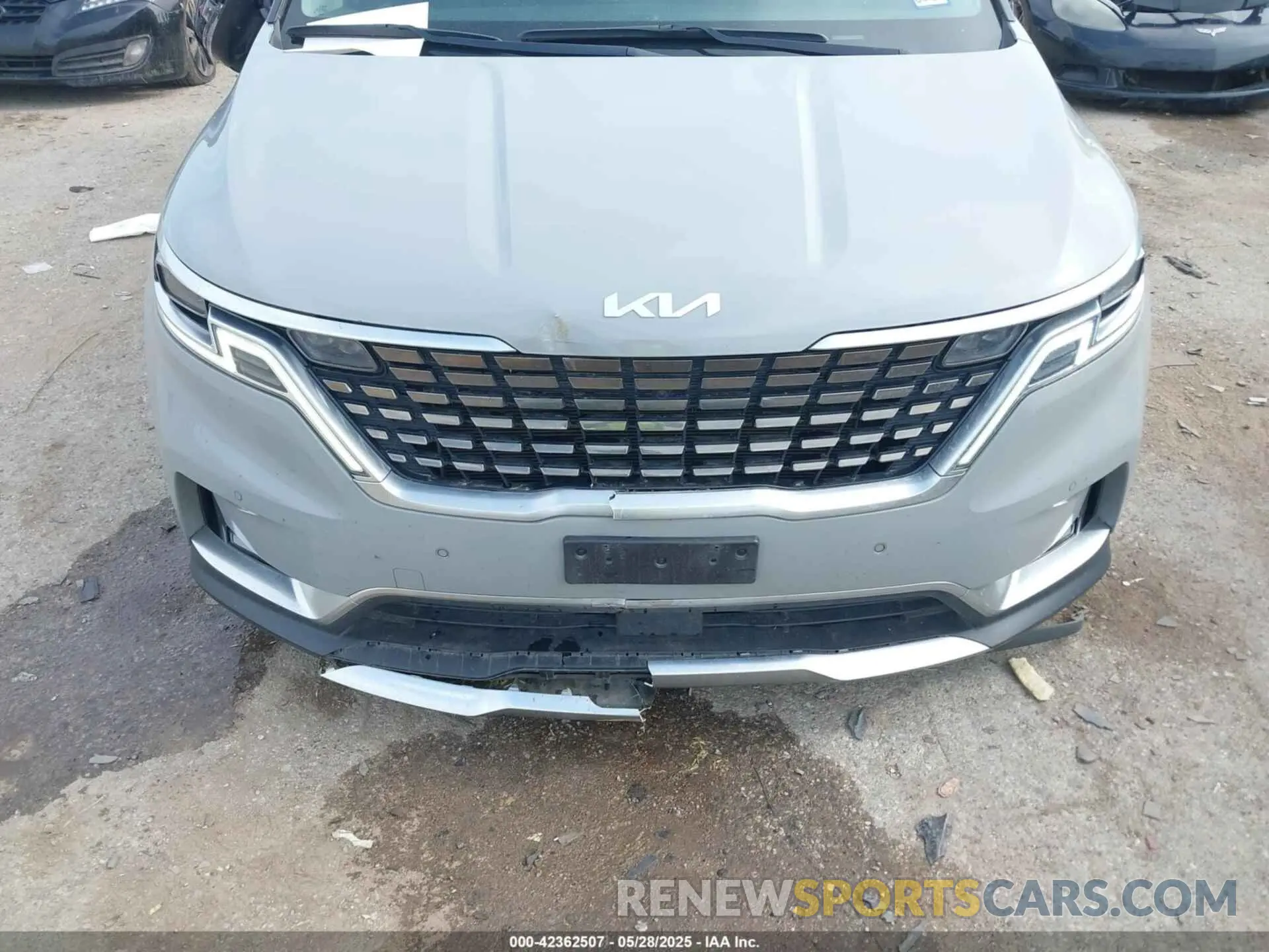 6 Photograph of a damaged car KNDNE5H32N6144947 KIA CARNIVAL MPV 2022