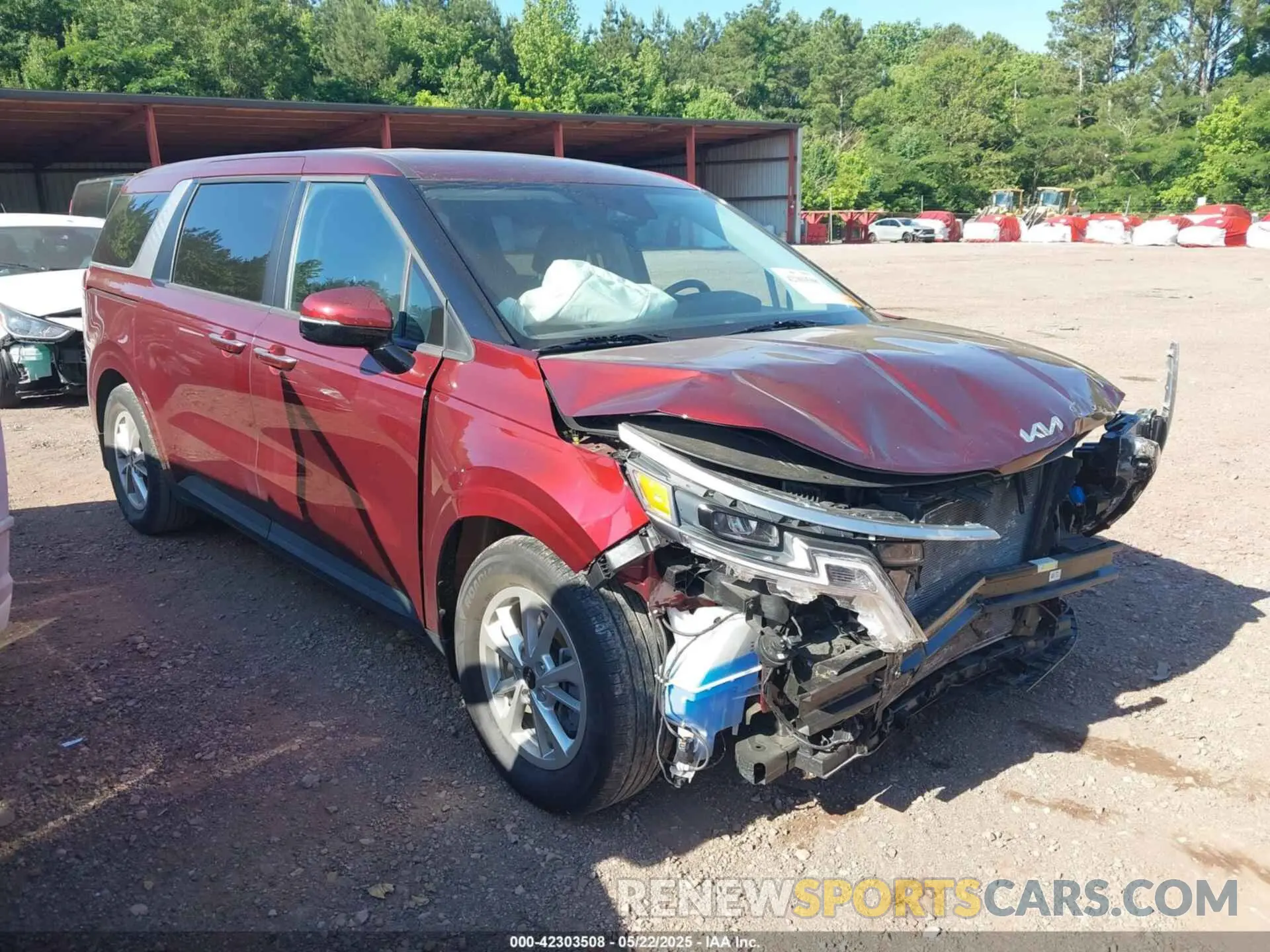 1 Photograph of a damaged car KNDNB4H38P6280649 KIA CARNIVAL MPV 2023