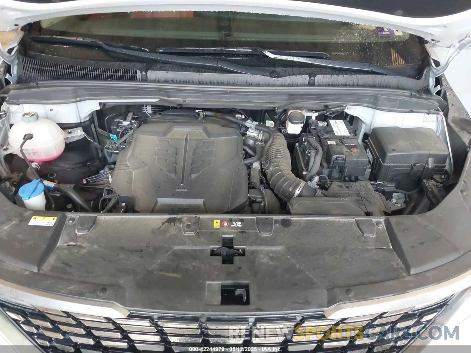 10 Photograph of a damaged car KNDNE5H31P6291859 KIA CARNIVAL MPV 2023