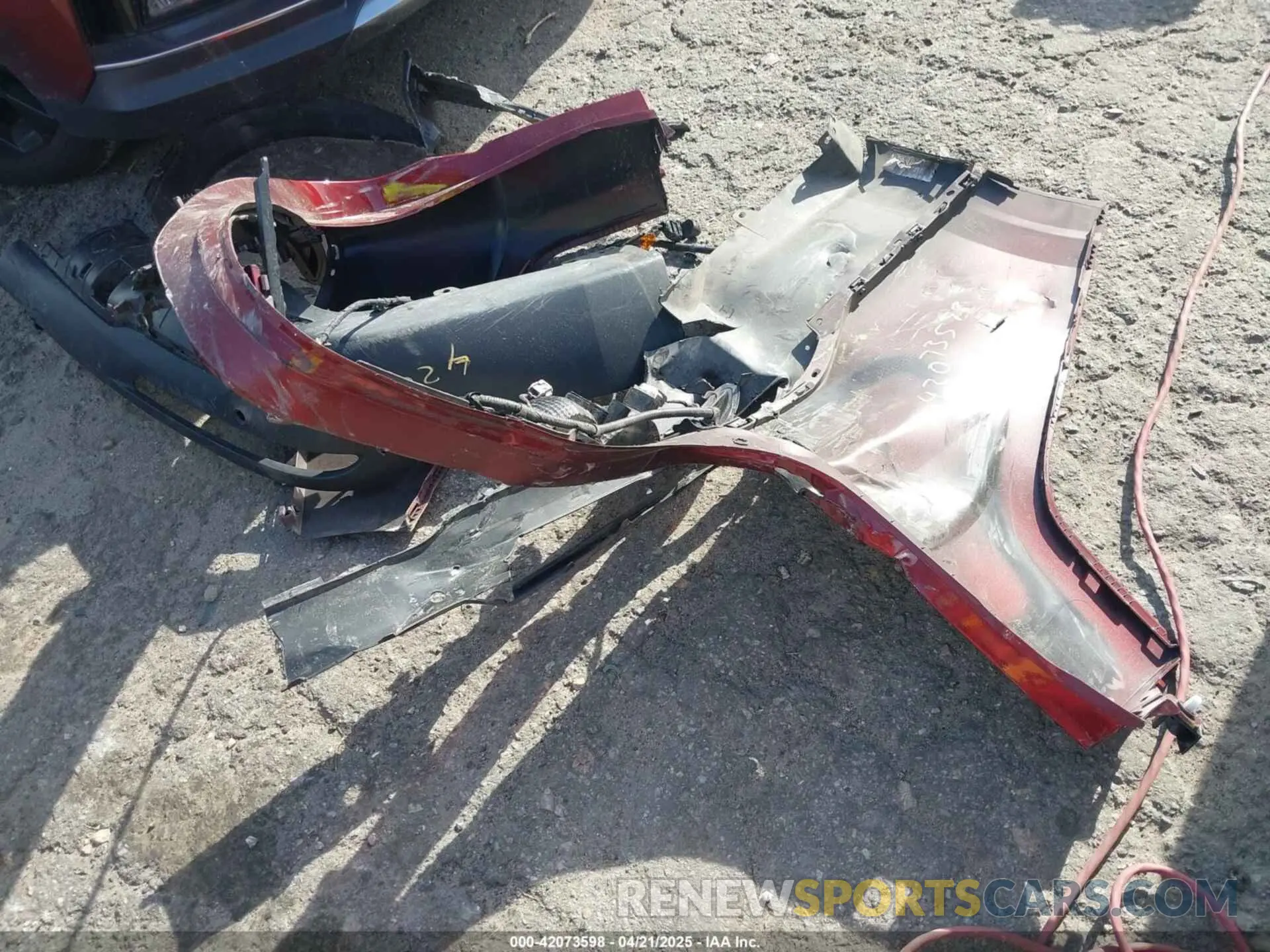 12 Photograph of a damaged car KNDNE5H33P6265456 KIA CARNIVAL MPV 2023