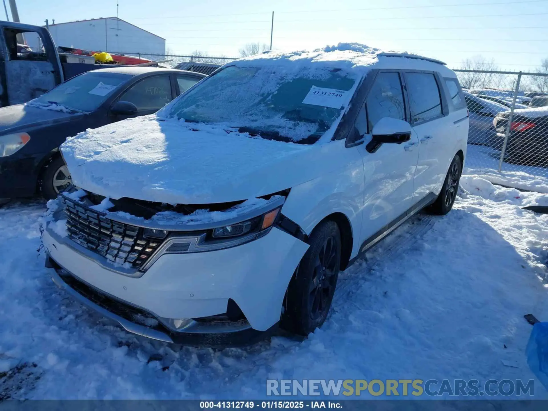 2 Photograph of a damaged car KNDNE5H38P6207438 KIA CARNIVAL MPV 2023