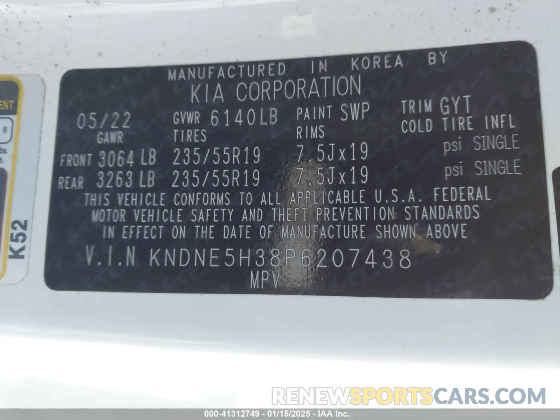 9 Photograph of a damaged car KNDNE5H38P6207438 KIA CARNIVAL MPV 2023