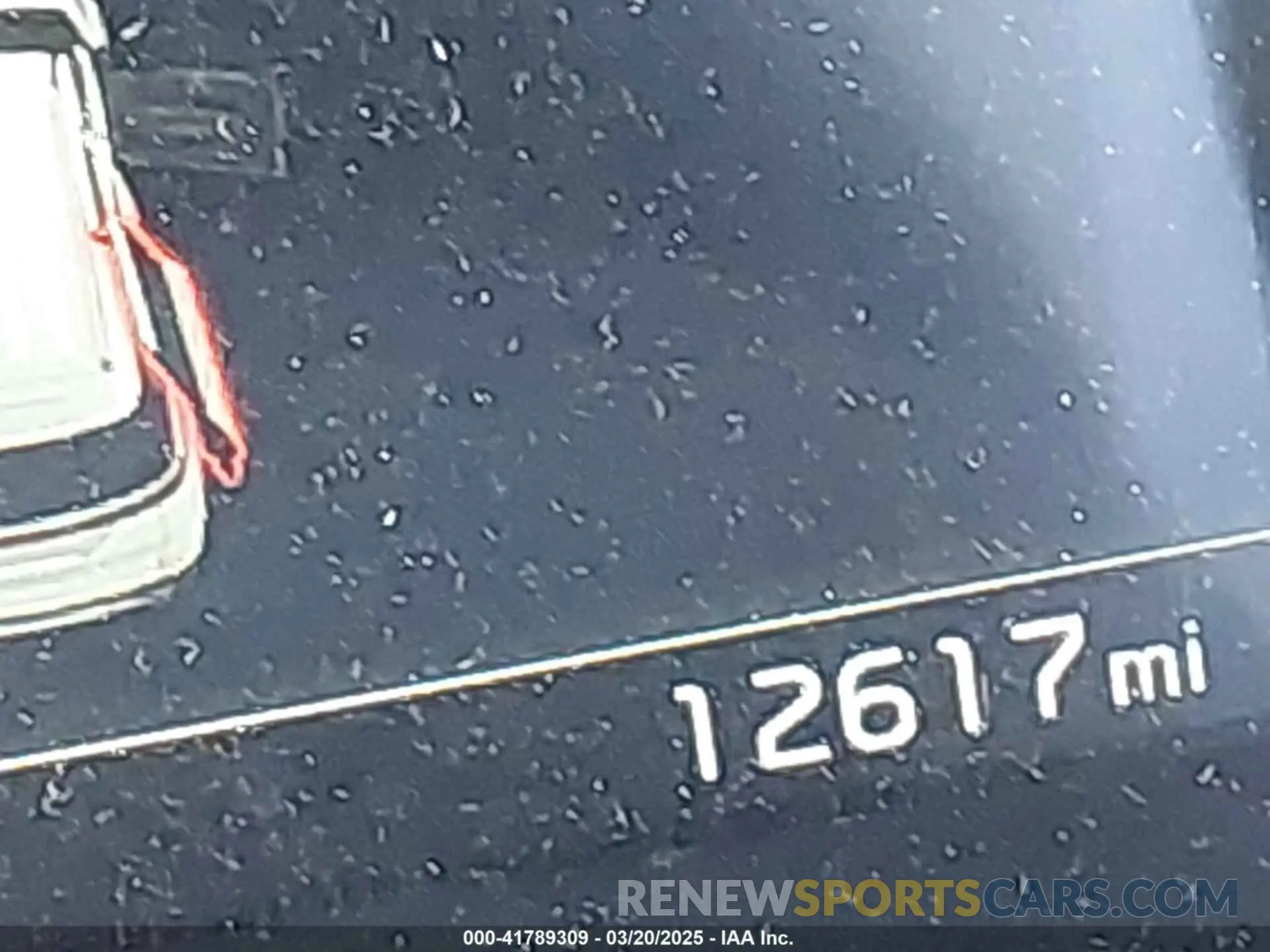14 Photograph of a damaged car KNDNB4H33R6441640 KIA CARNIVAL MPV 2024