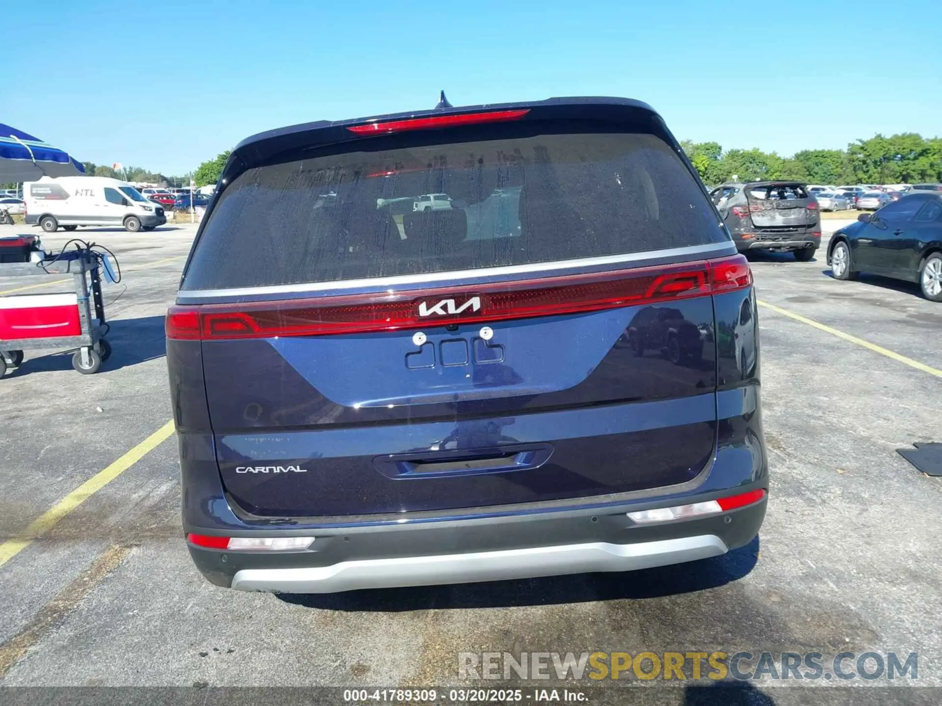 15 Photograph of a damaged car KNDNB4H33R6441640 KIA CARNIVAL MPV 2024