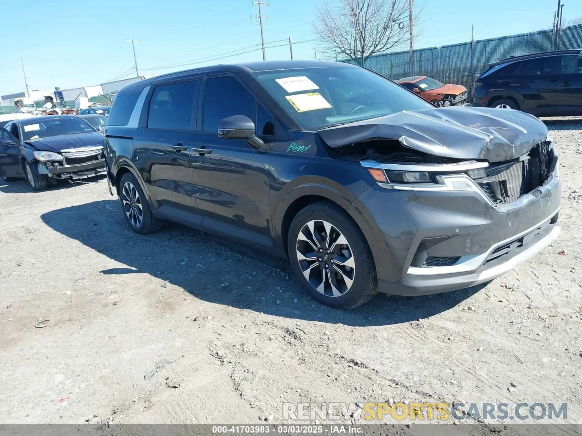 1 Photograph of a damaged car KNDNC5H31R6421390 KIA CARNIVAL MPV 2024