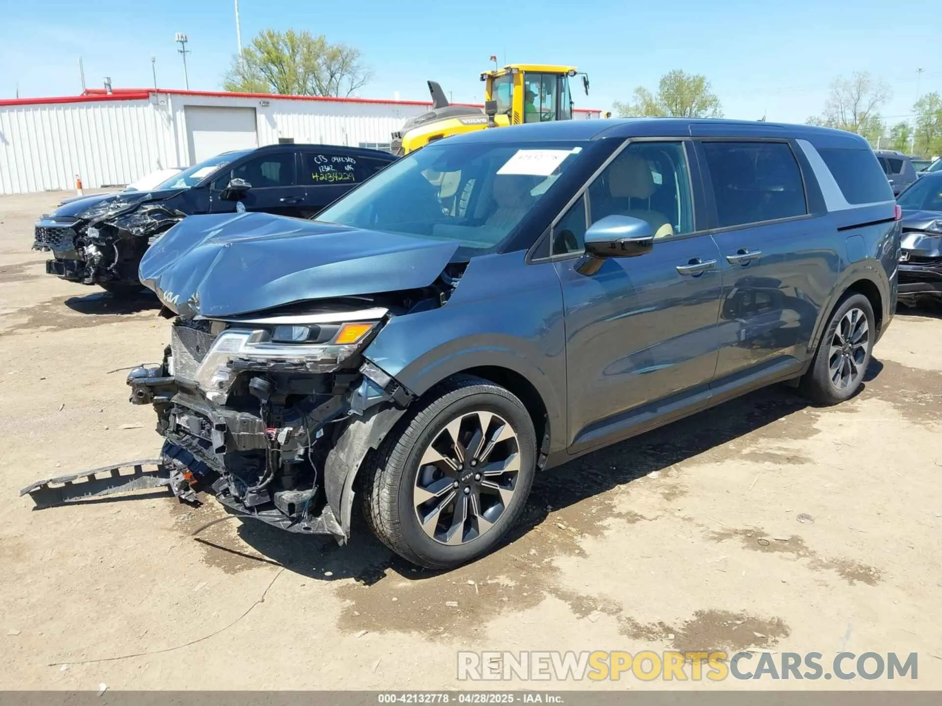 2 Photograph of a damaged car KNDNC5H34R6377269 KIA CARNIVAL MPV 2024
