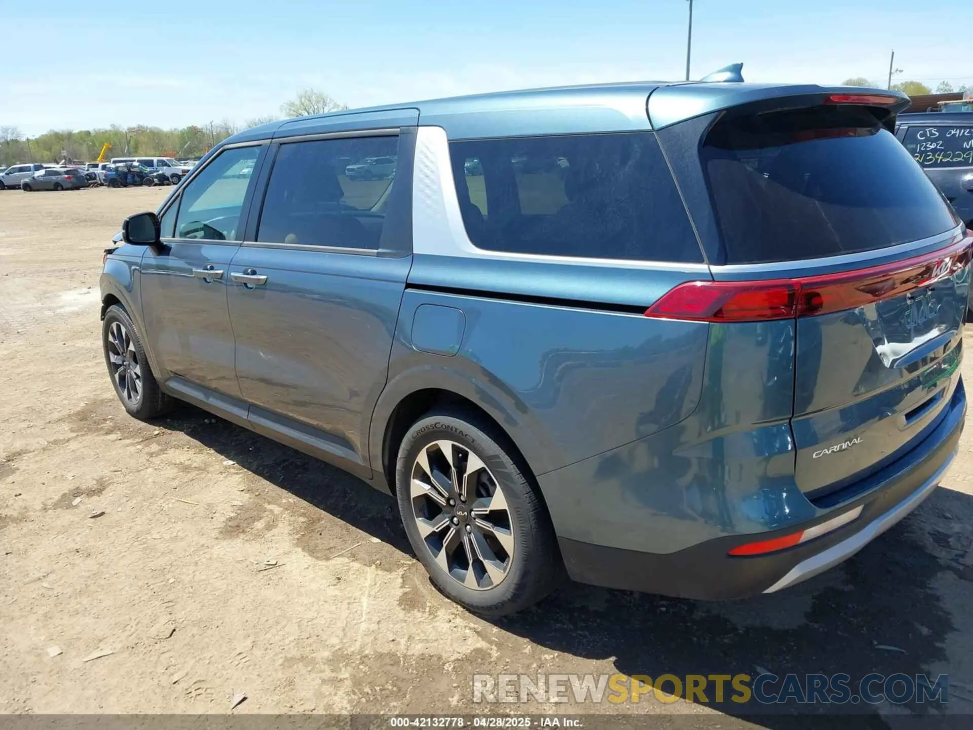 3 Photograph of a damaged car KNDNC5H34R6377269 KIA CARNIVAL MPV 2024