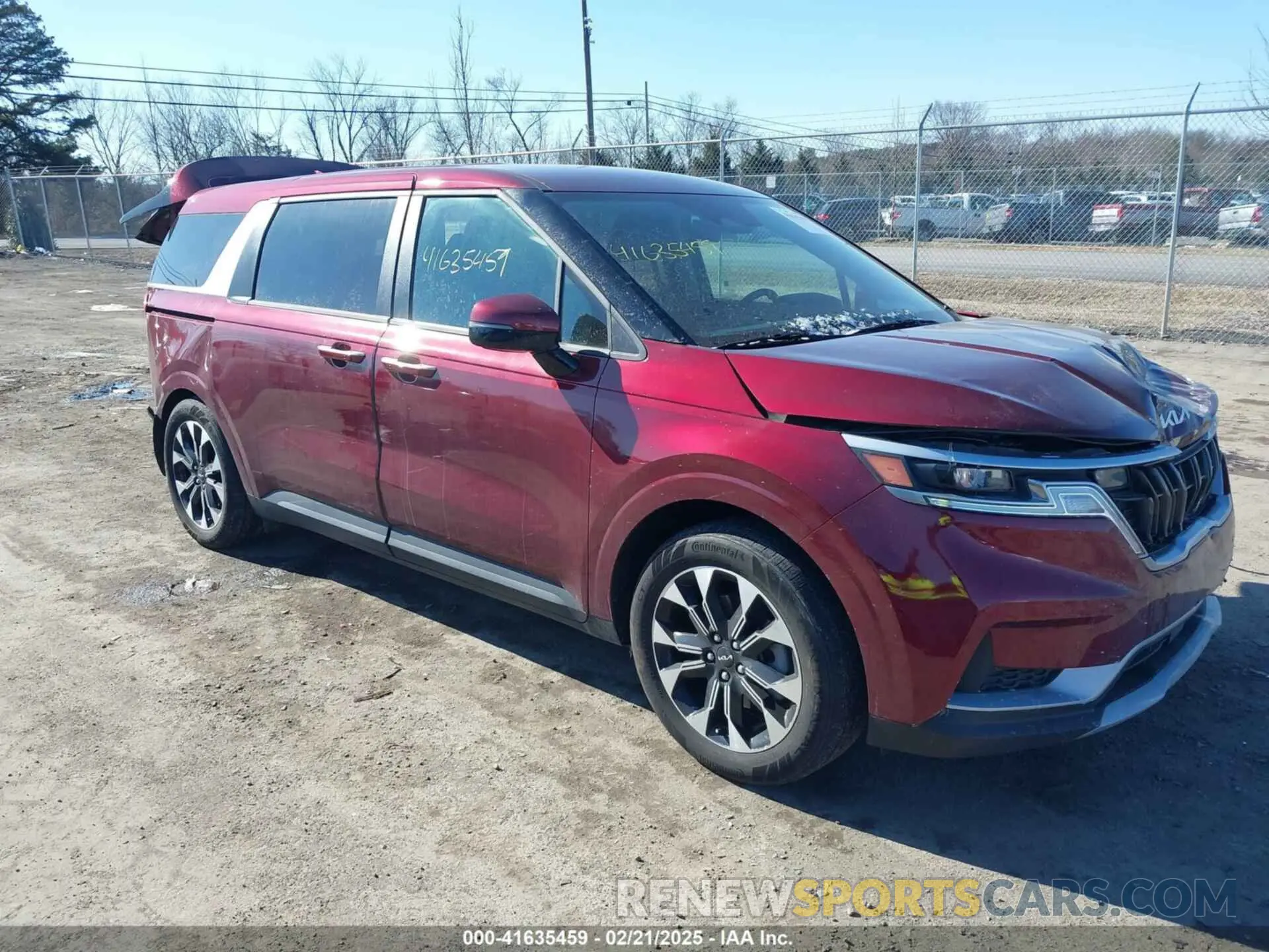 1 Photograph of a damaged car KNDNC5H39R6358605 KIA CARNIVAL MPV 2024