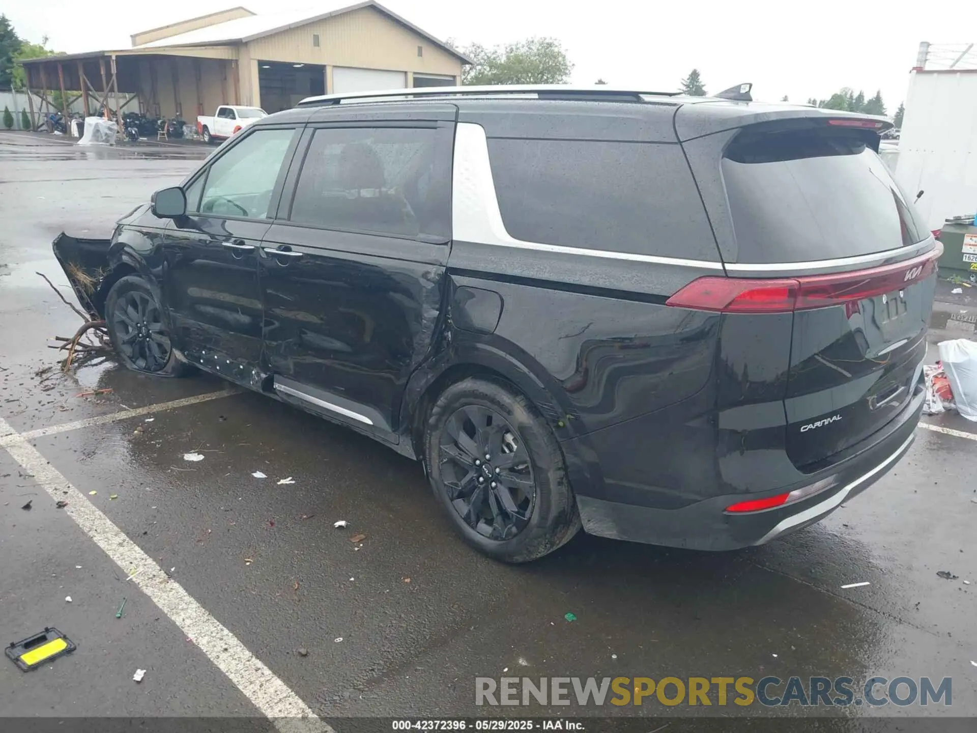 3 Photograph of a damaged car KNDNE5H33R6424382 KIA CARNIVAL MPV 2024