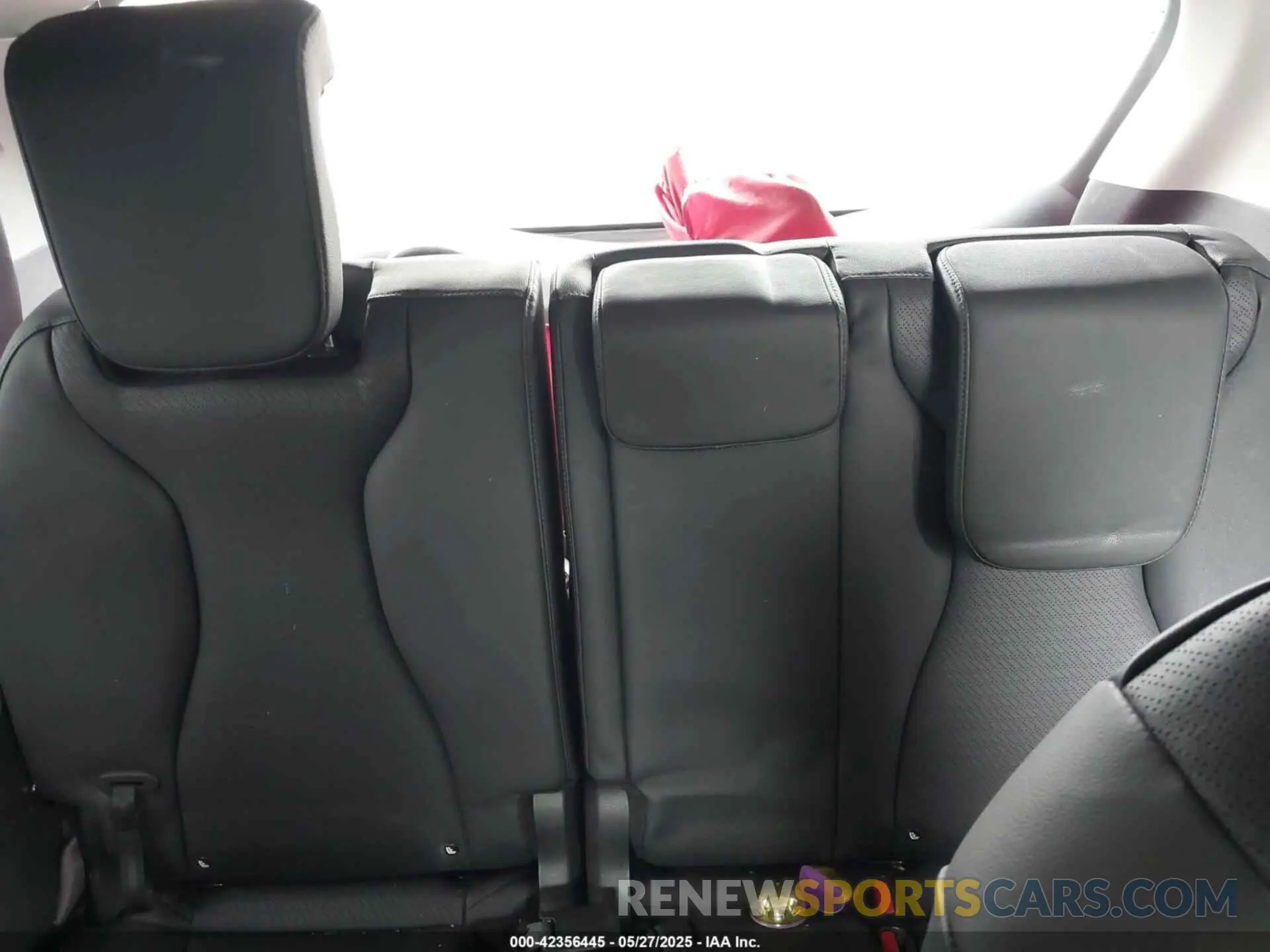 20 Photograph of a damaged car KNDNE5H34R6385298 KIA CARNIVAL MPV 2024