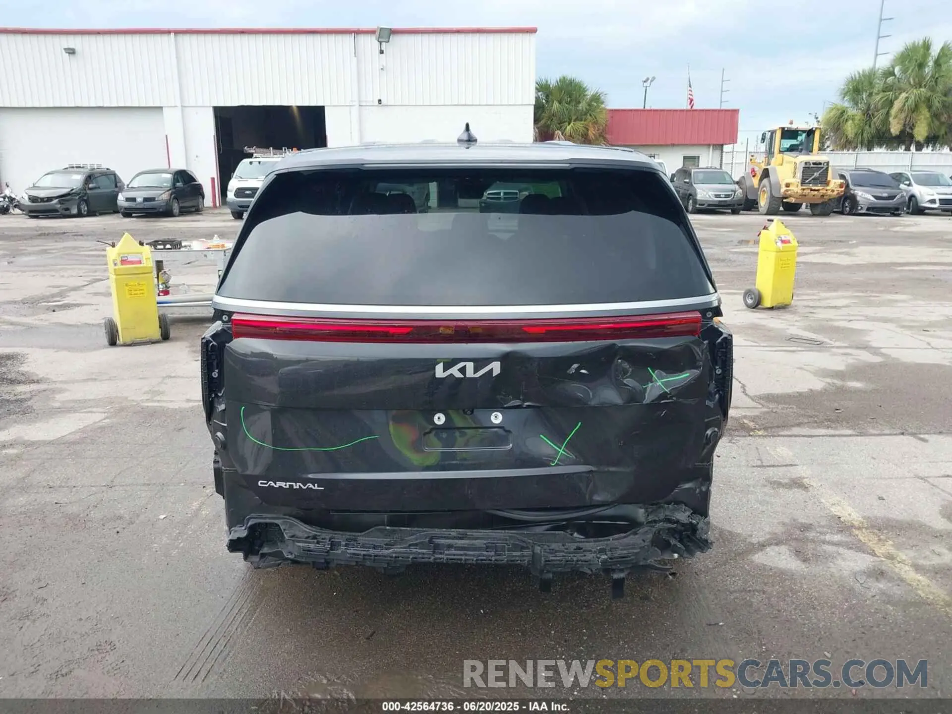 17 Photograph of a damaged car KNDNB5K37S6474094 KIA CARNIVAL MPV 2025