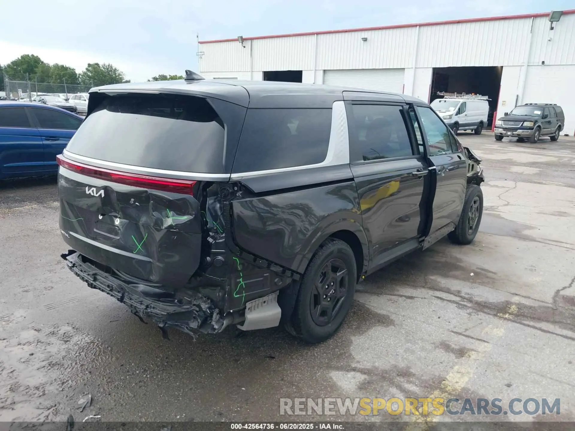 4 Photograph of a damaged car KNDNB5K37S6474094 KIA CARNIVAL MPV 2025