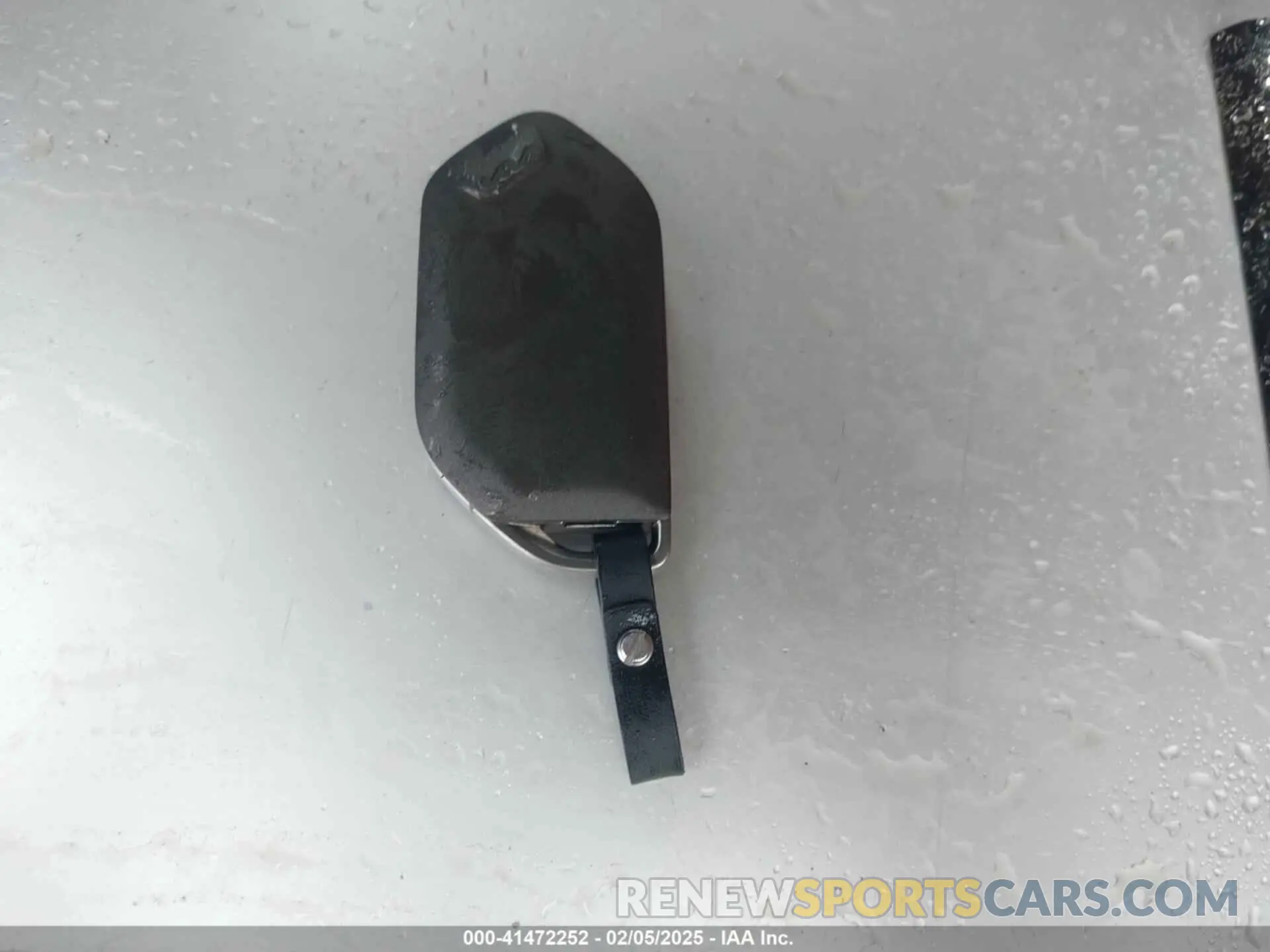 11 Photograph of a damaged car KNDNC5K32S6469477 KIA CARNIVAL MPV 2025