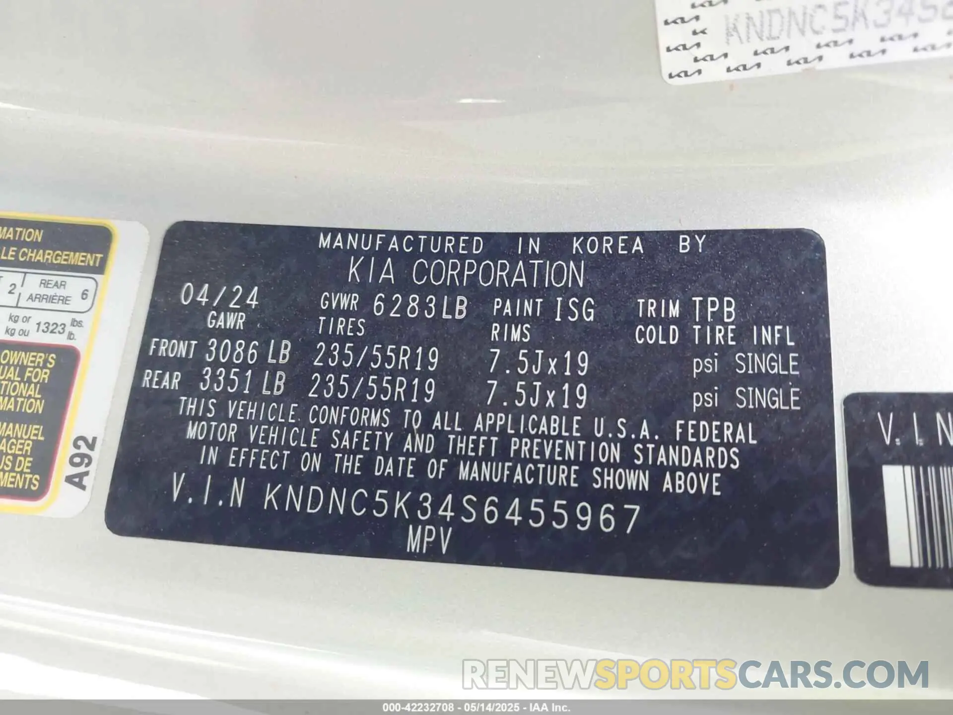 9 Photograph of a damaged car KNDNC5K34S6455967 KIA CARNIVAL MPV 2025