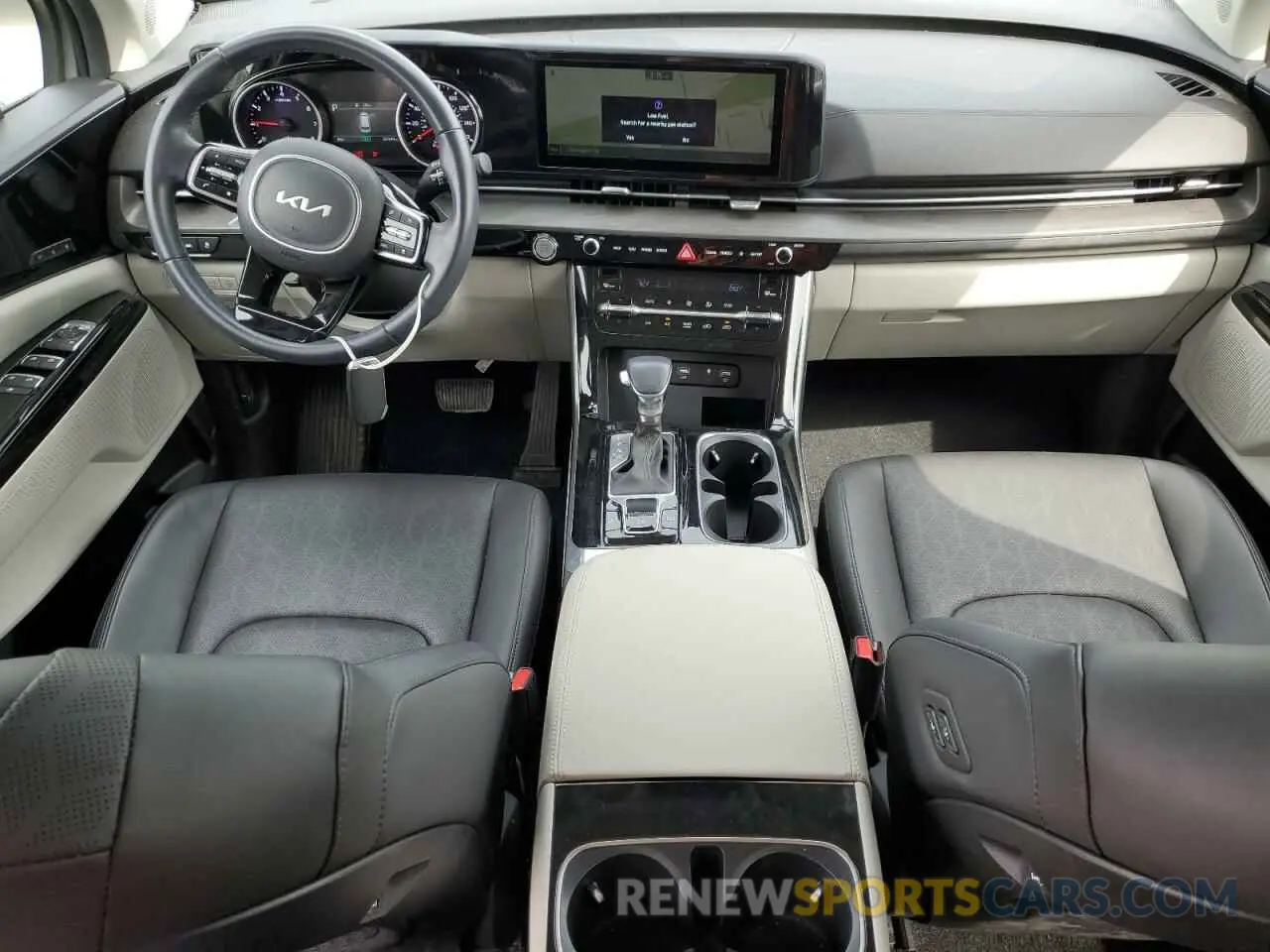 8 Photograph of a damaged car KNDNE5H31N6183285 KIA CARNIVAL S 2022