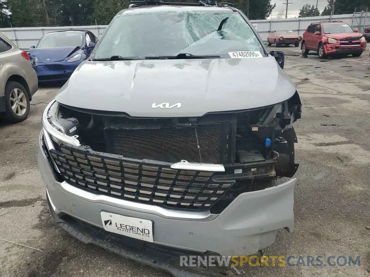 5 Photograph of a damaged car KNDNE5H36N6108081 KIA CARNIVAL S 2022