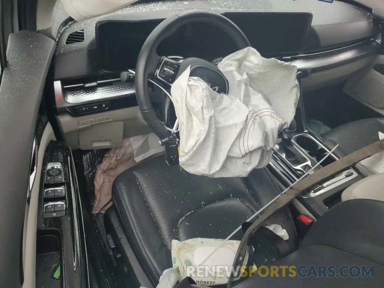 8 Photograph of a damaged car KNDNE5H36N6108081 KIA CARNIVAL S 2022