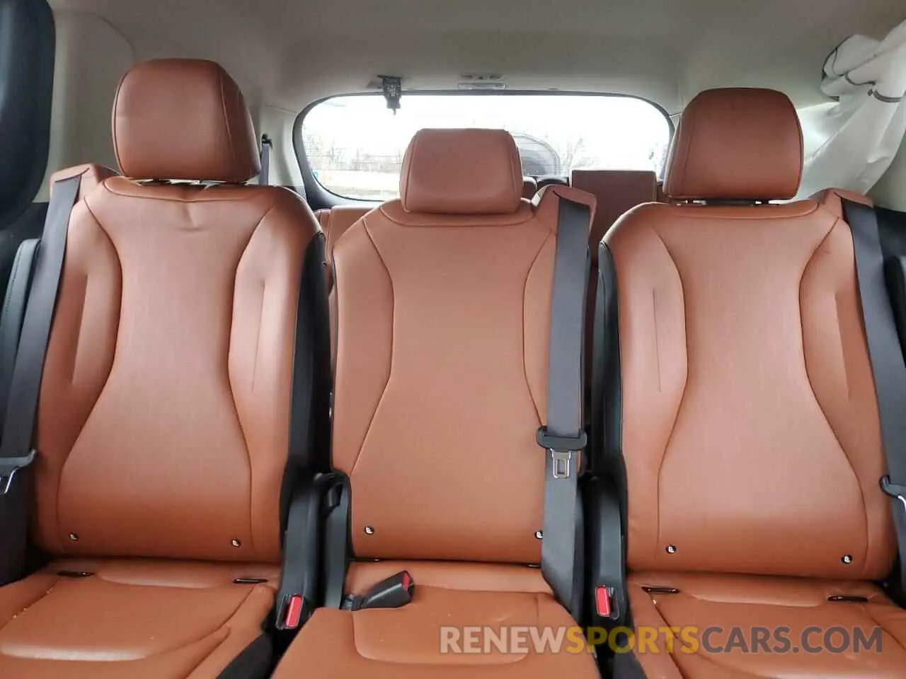 10 Photograph of a damaged car KNDNE5H3XN6101439 KIA CARNIVAL S 2022