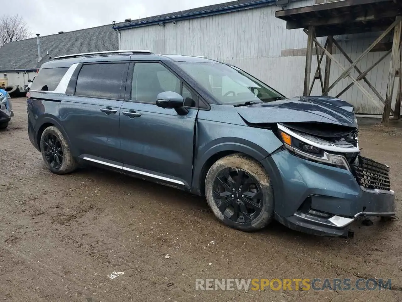 4 Photograph of a damaged car KNDNE5H3XN6101439 KIA CARNIVAL S 2022