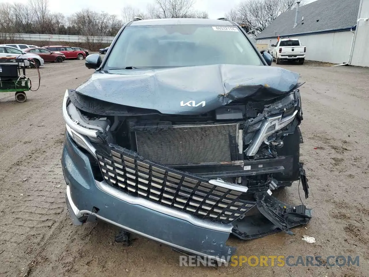 5 Photograph of a damaged car KNDNE5H3XN6101439 KIA CARNIVAL S 2022