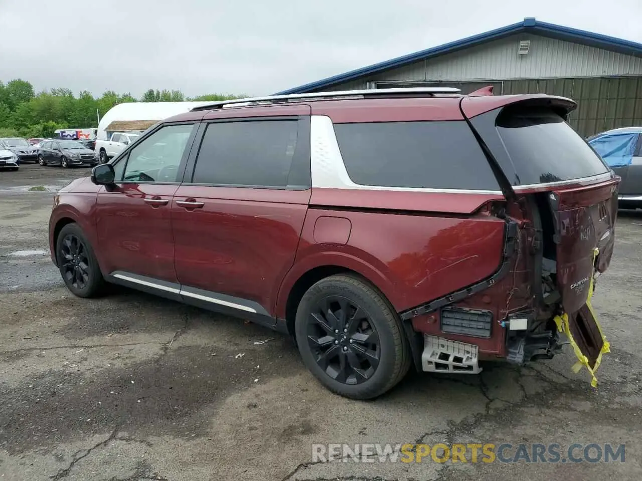 2 Photograph of a damaged car KNDNE5H34P6291516 KIA CARNIVAL S 2023